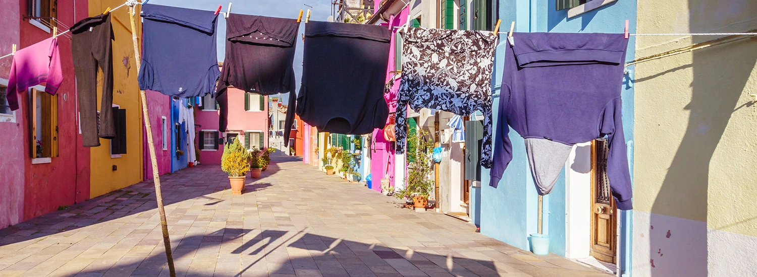 Discover the colorful houses of Burano